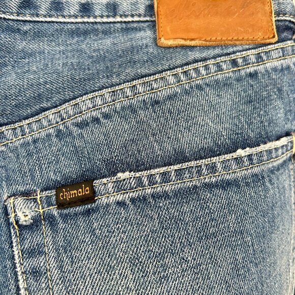 Chimala Mid-Rise straight leg Jeans. - Picture 4 of 7